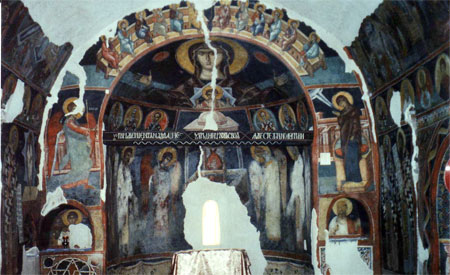 БЛАГОВЕЩЕНИЕ -  стенопис при олтарната апсида в старата черква "Св. Георги" в Кремиковския монастир, София (строен 1382 от цар Иван Александър, възобновен след разрушенията от турците в 1493 г.)