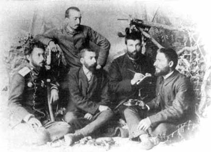 Кап. Паница, Ив. Стоянович, З. Стоянов, Ив. Андонов, и Д. Ризов, 25  юли  1885 г.