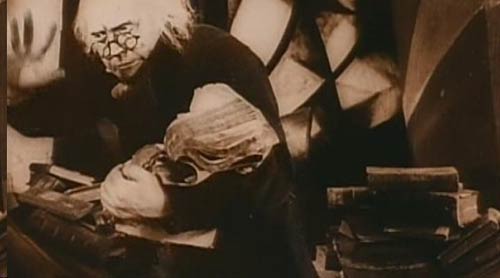     = Das Cabinet des Dr. Caligari (1920) - 3