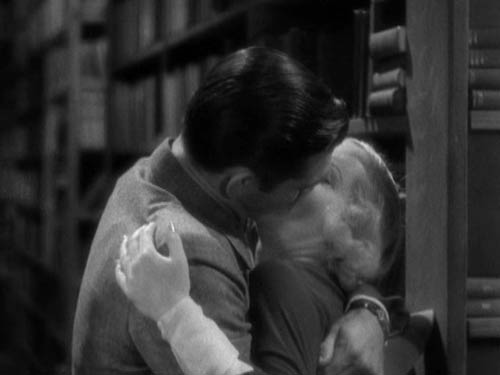   = No Man Of Her Own (1932) - 2