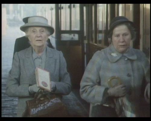 16.50    = Agatha Christie's Miss Marple: 4.50 from Paddington (1987) - 1