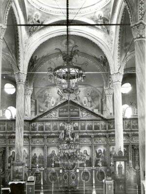 13. The interior of the cathedral temple "Saint Trinity" in Svitchtov, built in 1867 by the First Master Builder Nicola Fichev. The iconostasis is the work of Anton Stanichev and dates from 1972